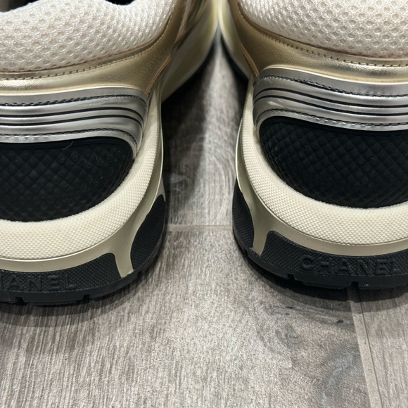 CHANEL White and Gold Sneaker - Picture 9 of 15